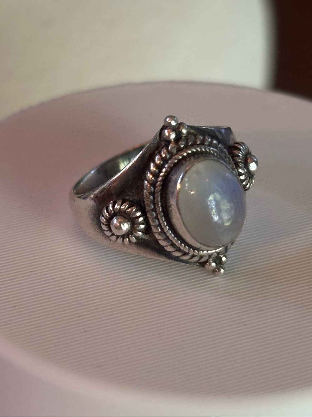 Vintage 925 Sterling Silver Moonstone Ring Size 6 Bohemian Cabochon Statement